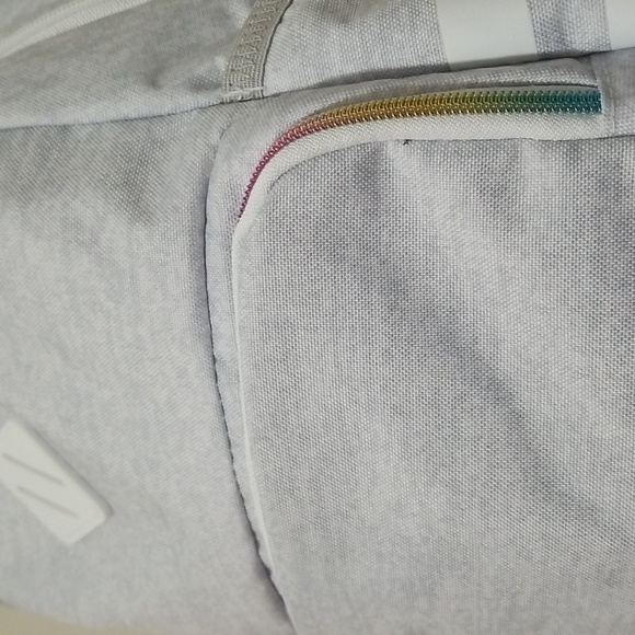 NEW! Adidas Jersey Classic 3 STRIPE BACKPACK NWT - Picture 8 of 16